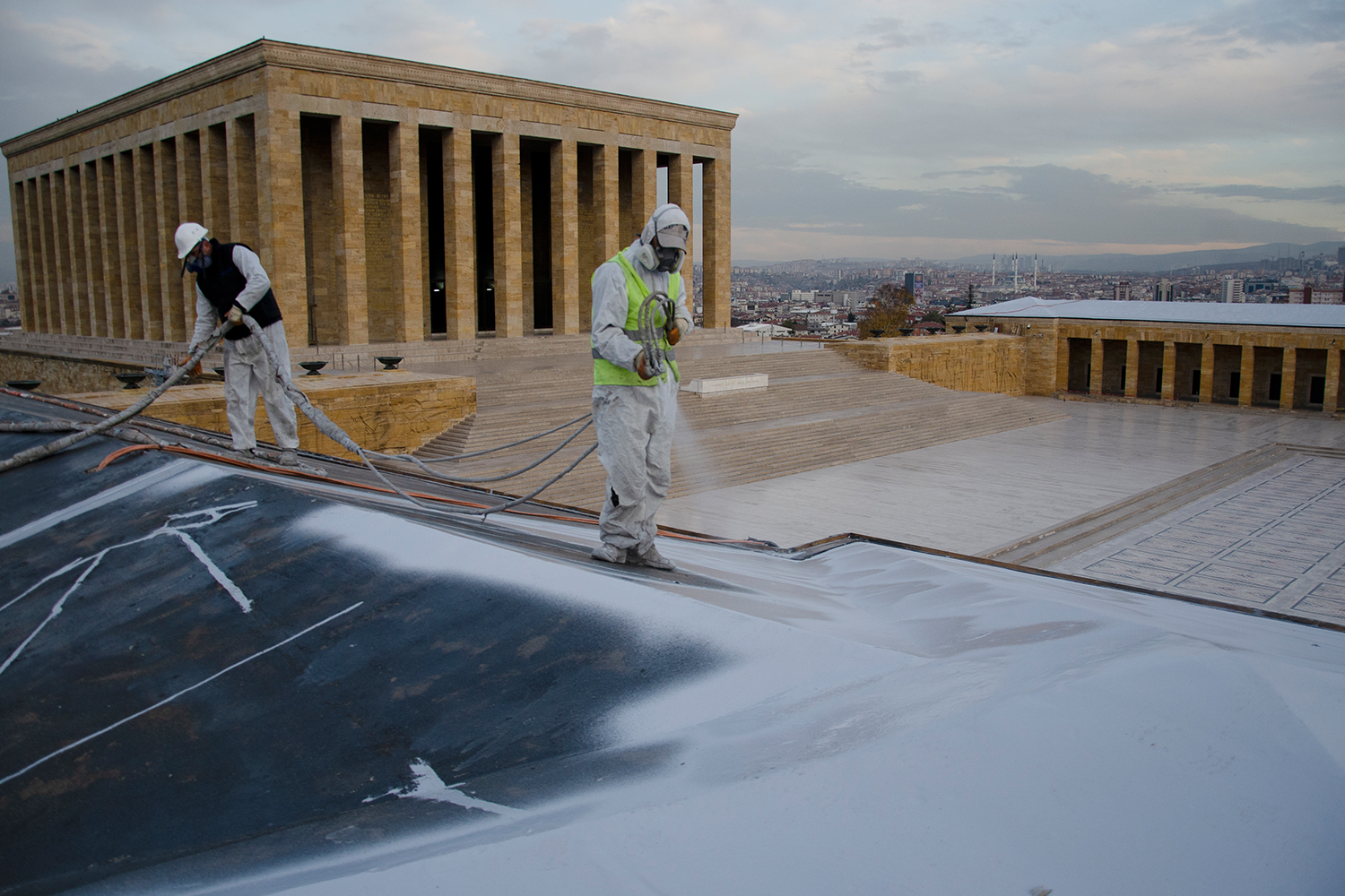 sprey-poliuretan-kopuk-ses-yalitim